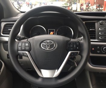 Toyota Highlander LE 2018 - Toyota Highlander 2018 giao ngay, giấy tờ trao tay. Hotline: 0903 268 007