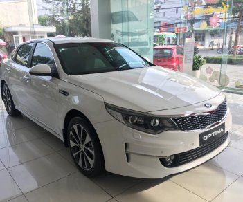 Kia Optima 2.0 GAT 2018 - Kia Gò Vấp - bán Kia Optima 2.0 GAT 2018 - 0901 078 222 -sẵn xe giao ngay, hỗ trợ vay 80% xe