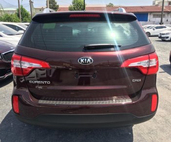 Kia Sorento 2.2 DATH 2017 - Bán ô tô Kia Sorento 2.2 DATH, máy dầu, phiên bản cao cấp đời 2018, màu đen, xe giao ngay