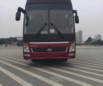 Hyundai Universe Noble 2017 - Bán xe khách giường nằm 41 chỗ, máy Hino 380ps, màu đỏ