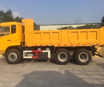 Dongfeng (DFM) B190 2017 - Bán xe tải trên 10 tấn 2017, màu vàng, xe nhập