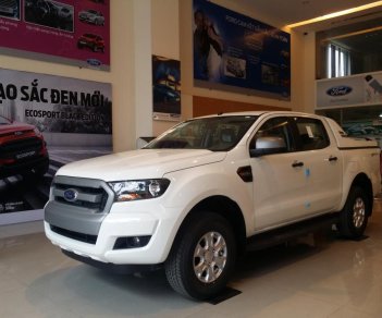 Ford Ranger XL Base 4X4 MT 2017 - Bảng giá xe Ford Ranger 2018, khuyến mãi tới 81tr giao xe ngay, trả góp 90%, lãi suất thấp - Tell 0988341382