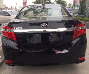 Toyota Vios 1.5E MT 2017 - Bán xe Toyota Vios 1.5E MT đời 2018, màu đỏ, trả góp 80%