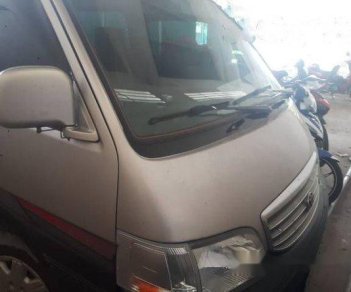 Toyota Hiace MT 2000 - Bán Toyota Hiace MT 2000, màu bạc số sàn