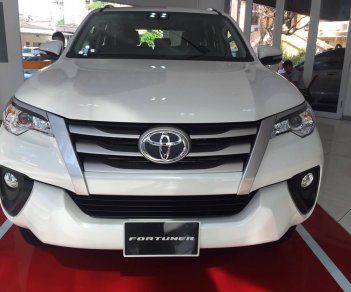 Toyota Fortuner 2.4G 4x2MT 2017 - Bán Fortuner 2.4G số sàn 1 cầu, Sx 2017, màu trắng, nhập khẩu