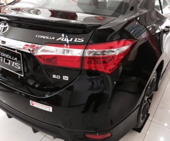 Toyota Corolla altis 1.8G MT 2018 - Cần bán xe Toyota Corolla Altis 1.8G MT năm 2018, màu trắng, cam kết giá tốt nhất Sài Gòn
