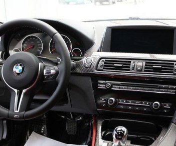 BMW M6 Sport 2017 - Cần bán BMW M6 Sport đời 2017, màu đỏ 