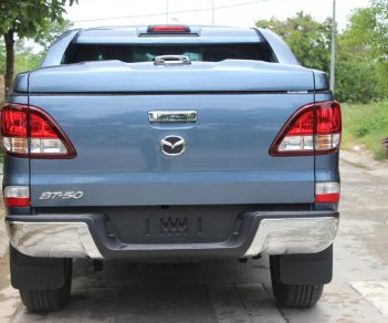 Mazda BT 50 AT 2WD 2.2L 2016 - Bán tải Mazda BT-50 2.2 AT Facelift, đủ màu, giá tốt nhất Hà Nội