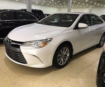 Toyota Camry XLE 2016 - Auto bán Toyota Camry XLE đời 2016, màu trắng