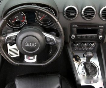 Audi TT Roadster 2008 - Salon bán Audi TT Roadster đời 2008, màu trắng, nhập khẩu nguyên chiếc, 880 triệu