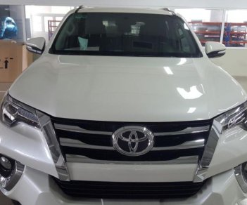 Toyota Fortuner V (4x4) AT 2017 - Bán Toyota Fortuner V (4x4) AT đời 2017, nhập khẩu chính hãng, luôn có xe giao sớm