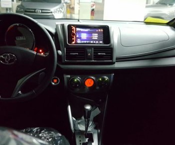 Toyota Yaris 1.5G 2017 - Bán Toyota Yaris 1.5G đời 2017 số tự động CVT màu trắng, xe nhập khẩu Thailand