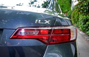 Acura ILX Premium 2015 - Bán Acura ILX Premium model 2016, đời 2015, màu xám (ghi), nhập khẩu 1 trong 2 chiếc tại Việt Nam
