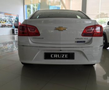 Chevrolet Cruze LTZ 1.8 2018 - Bán Cruze LTZ số tự động 2018, trả trước 100 triệu nhận xe ngay