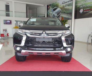 Mitsubishi Pajero Sport 2018 - Bán Mitsubishi Pajero Sport đời 2018, màu đen, xe nhập. Tại Quảng Nam, Quảng Trị Huế, Đà Nẵng - Mr Hòa 0917478445