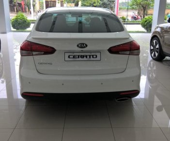 Kia Cerato 2018 - Bán Kia Cerato 2018 - Giảm giá cực khủng - Quà tặng hấp dẫn, trả trước chỉ 200 triệu- Call: 0902 098 111