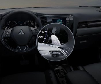 Mitsubishi Stavic  2.0 CVT 2017 - Bán Mitsubishi Outlander phiên bản mới, nhập khẩu nguyên chiếc, khuyến mãi cực lớn