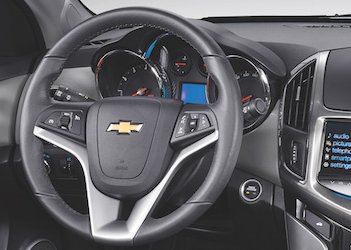 Chevrolet Cruze  1.8 LTZ 2017 - Bán Chevrolet Cruze 1.8 LTZ Sedan 5 chỗ, chính hãng 619 triệu chính hãng mới 100%