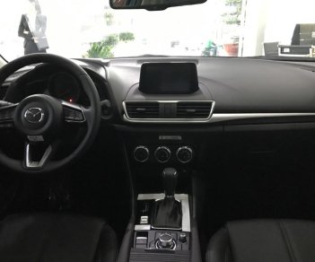 Mazda 3 1.5 2018 - Bán Mazda 3 1.5 2018 chỉ từ 659tr. Lh ngay hotline: 0938 807 207