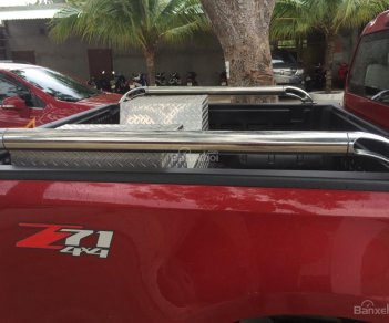 Chevrolet Colorado LTZ 2015 - Bán ô tô Chevrolet Colorado LTZ 2 cầu số sàn đời 2015, màu đỏ, nhập khẩu
