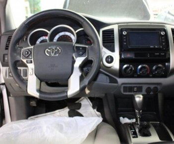 Toyota Tacoma SR5 2014 - Bán xe Toyota Tacoma SR5 đời 2014, màu trắng, nhập khẩu nguyên chiếc số tự động