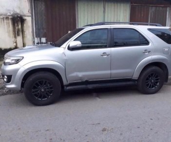 Toyota Fortuner 25G 2016 - Cần bán gấp Toyota Fortuner 25G đời 2016, màu bạc số sàn