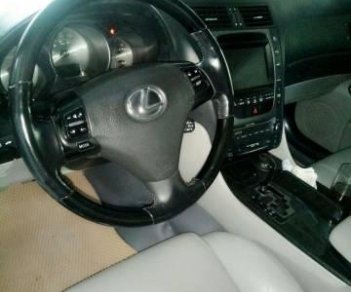 Lexus GS   300  2005 - Cần bán gấp Lexus GS 300 đời 2005, nhập khẩu số tự động, giá tốt