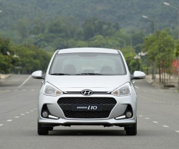 Hyundai Premio 2017 - Cần bán Hyundai Grand i10 đời 2018, màu bạc, giá tốt nhất, nhiều khuyến mại