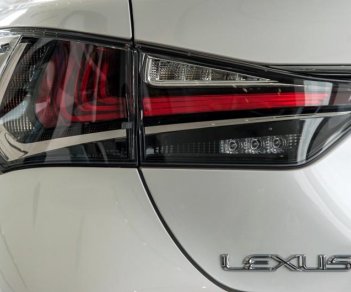 Lexus GS 200T 2017 - Bán Lexus GS 200T 2017, màu trắng, nhập khẩu nguyên chiếc