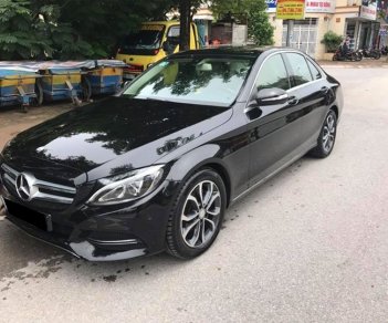 Mercedes-Benz C200 2015 - Nhà cần bán xe Mercedes C200 cũ đời 2015, tự động màu đen, chính chủ