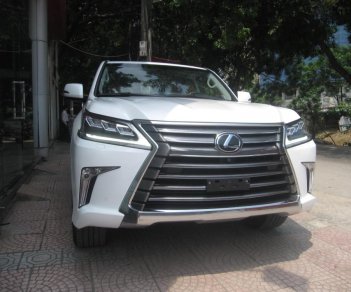 Lexus LX 570 2016 - Bán ô tô Lexus LX 570 đời 2017, màu trắng, nhập khẩu nguyên chiếc