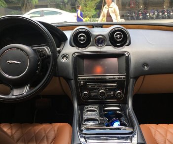 Jaguar XJ XJL 5.0 2011 - Bán Jaguar XJ XJL 5.0 đời 2011, màu đen, nhập khẩu nguyên chiếc