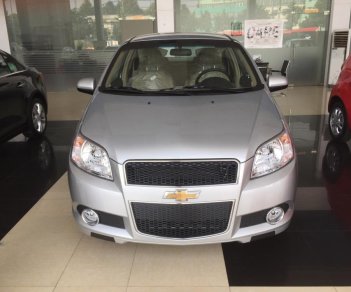 Chevrolet Aveo LTZ 2017 - Bán Chevrolet Aveo LTZ đời 2017, màu bạc