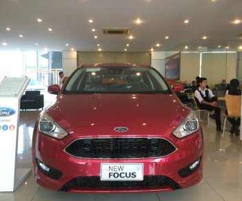 Ford Focus Sport 2018 - Bán xe Ford Focus Sport Ecoboots, giao ngay khuyến mãi lớn với quà tặng giá trị