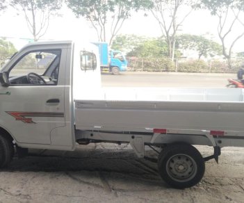 Xe tải 500kg 2017 - Bán xe tải Dongben 910kg, màu trắng, trả góp 95%