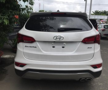 Hyundai Santa Fe 2018 - Bán Hyundai Santa Fe 2018, màu trắng