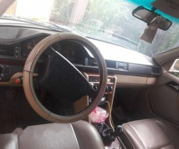 Mercedes-Benz E class   1995 - Bán Mercedes E class sản xuất 1995, màu trắng, 98tr