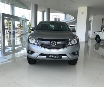 Mazda BT 50 2.2AT 2WD 2017 - Bán Mazda BT 50 2.2AT 2WD 2017, màu bạc tại Tây Ninh