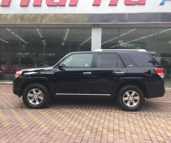 Toyota 4 Runner 4.0 SR5 2017 - Bán Toyota 4 Runner 4.0 SR5 đời 2017, màu đen, nhập khẩu