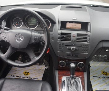 Mercedes-Benz C C250 2010 - Bán ô tô Mercedes C250 đời 2010, màu trắng, xe nhập, giá chỉ 600 triệu