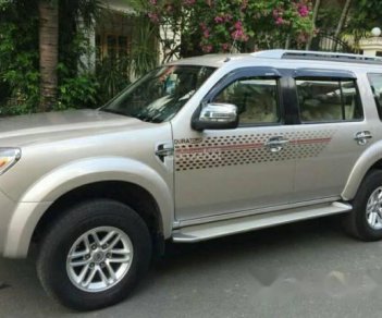 Ford Everest 2009 - Cần bán gấp Ford Everest năm 2009, màu bạc số sàn, giá 400tr