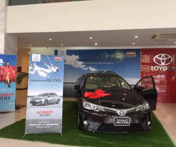 Toyota Corolla altis 1.8E CVT 2017 - Bán Corolla Altis 1.8E giao ngay, khuyến mãi cực sốc, hỗ trợ mua xe trả góp, thủ tục nhanh chóng, hotline 0987404316