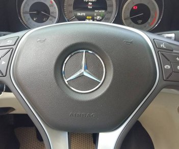 Mercedes-Benz GLK Class GLK 250 4Matic 2.0AT 2014 - Cần bán Mercedes GLK 250 4Matic 2.0AT SX 2014, màu đen