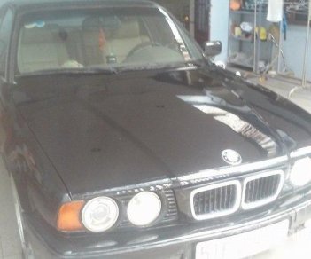 BMW 5 Series 525i 1995 - Cần bán BMW 5 Series 525i đời 1995, màu đen xe gia đình, giá 170tr