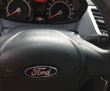 Ford Fiesta   2011 - Bán ô tô Ford Fiesta đời 2011, màu đỏ số tự động