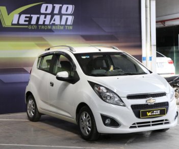 Chevrolet Spark Van 1.0AT 2015 - Bán xe Chevrolet Spark Van 1.0AT đời 2015, màu trắng, giá 280tr