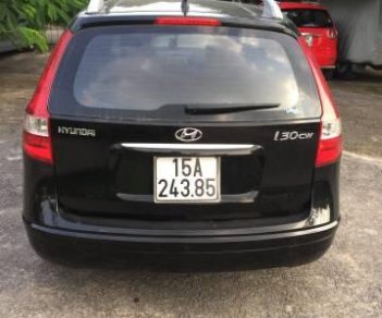 Hyundai i30  CW  2011 - Cần bán xe Hyundai i30 CW đời 2011, màu đen