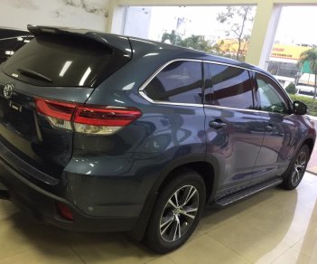 Toyota Highlander LE 2.7 2017 - Bán Toyota Highlander LE 2.7 nhập khẩu từ Mỹ mới 100% sản xuất 2017