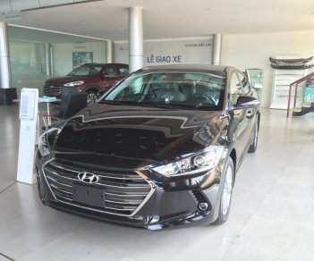 Hyundai Elantra 1.6MT 2018 - Cần bán xe Hyundai Elantra 1.6MT 2018, màu đen, giá 543tr, mới 100%, góp đến 85% xe, xem xe ở Đắk Lắk - Đắk Nông