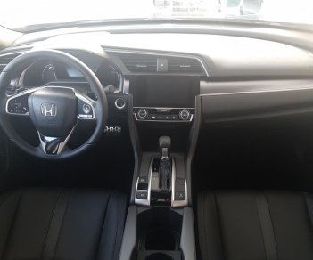 Honda Civic 1.5L Turbo 2017 - Honda Civic 1.5L Turbo đời 2018, màu đen, Bắc Ninh, giá 898tr, hỗ trọ trả góp 80 %, 0966108885